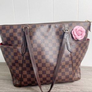 Camellia Flower Vegan Leather Magnetic Bag Charm